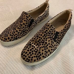 Women’s slip on shoes